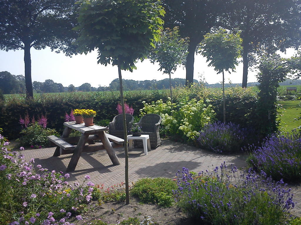 De Hoerst Rossum  Extérieur photo